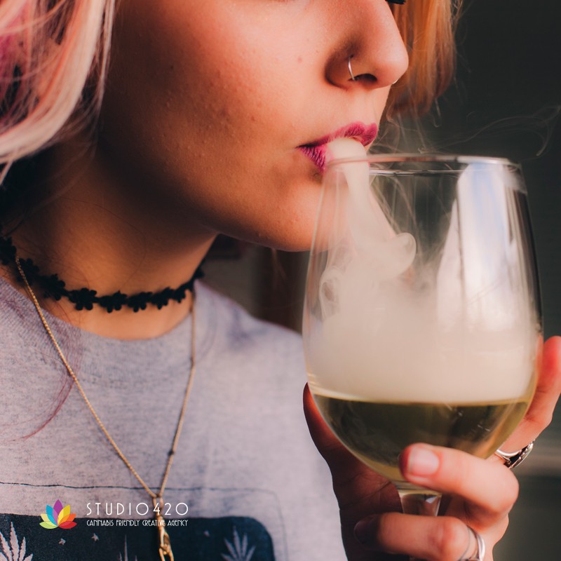 Delight Your Cannabis Customers to Keep Them Coming Back